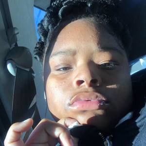 Meet your Posher, Skye